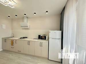 1-к квартира, посуточно, 42м2, 2/10 этаж