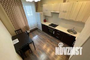 1-к квартира, посуточно, 50м2, 2/16 этаж