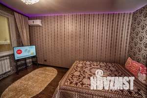 1-к квартира, посуточно, 42м2, 2/10 этаж