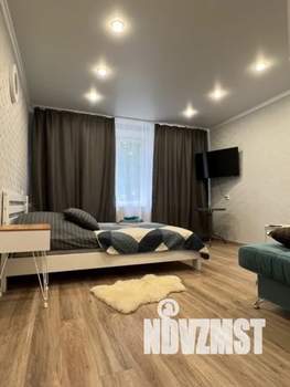 1-к квартира, посуточно, 38м2, 2/2 этаж