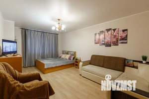 1-к квартира, посуточно, 42м2, 8/10 этаж