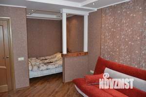 1-к квартира, посуточно, 36м2, 4/9 этаж