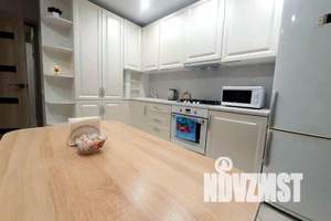 1-к квартира, посуточно, 45м2, 8/10 этаж