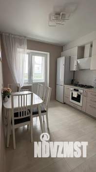 1-к квартира, посуточно, 42м2, 6/9 этаж