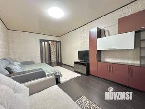 1-к квартира, посуточно, 35м2, 3/10 этаж