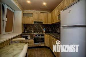 1-к квартира, посуточно, 32м2, 1/4 этаж