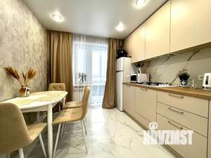 1-к квартира, посуточно, 42м2, 6/10 этаж