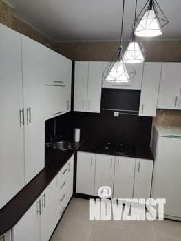 1-к квартира, посуточно, 40м2, 4/10 этаж