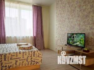 1-к квартира, посуточно, 42м2, 1/1 этаж