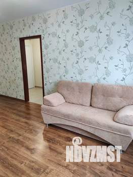 1-к квартира, посуточно, 40м2, 4/10 этаж