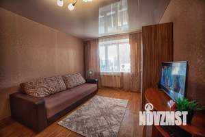 1-к квартира, посуточно, 42м2, 3/10 этаж
