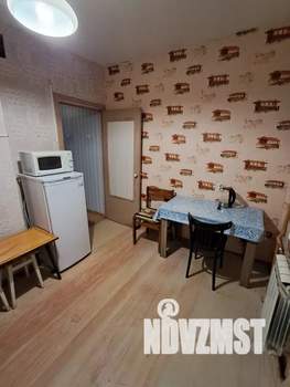 1-к квартира, посуточно, 38м2, 4/9 этаж