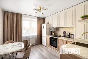 3-к квартира, посуточно, 80м2, 1/3 этаж