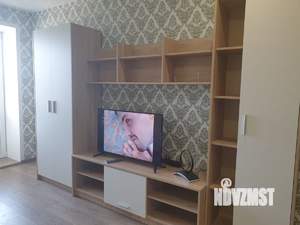 Студия квартира, посуточно, 30м2, 11/19 этаж