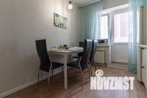 1-к квартира, посуточно, 45м2, 1/8 этаж