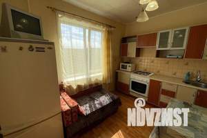 1-к квартира, посуточно, 40м2, 9/9 этаж