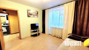 1-к квартира, посуточно, 45м2, 6/9 этаж