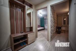 1-к квартира, посуточно, 42м2, 1/1 этаж