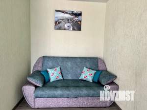 1-к квартира, посуточно, 42м2, 8/10 этаж