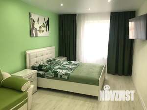 1-к квартира, посуточно, 35м2, 13/17 этаж