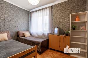 3-к квартира, посуточно, 46м2, 1/1 этаж