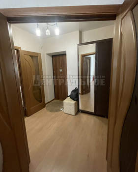 1-к квартира, на длительный срок, 47м2, 4/5 этаж