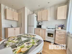 1-к квартира, посуточно, 39м2, 6/10 этаж