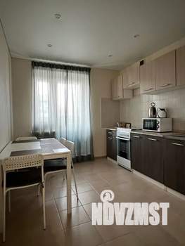 1-к квартира, посуточно, 40м2, 8/10 этаж