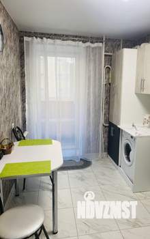 1-к квартира, посуточно, 30м2, 6/10 этаж