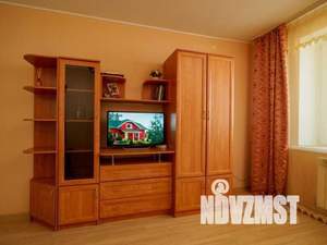 1-к квартира, посуточно, 42м2, 1/1 этаж