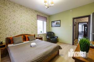 2-к квартира, посуточно, 65м2, 4/7 этаж