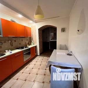 2-к квартира, посуточно, 62м2, 9/10 этаж