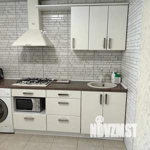 1-к квартира, посуточно, 47м2, 6/10 этаж