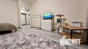 1-к квартира, посуточно, 42м2, 1/9 этаж