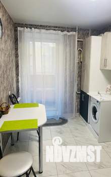 1-к квартира, посуточно, 33м2, 6/10 этаж