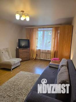 1-к квартира, посуточно, 36м2, 6/10 этаж