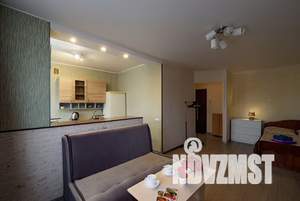 1-к квартира, посуточно, 32м2, 7/9 этаж