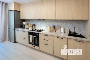 1-к квартира, посуточно, 41м2, 1/1 этаж