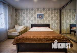 2-к квартира, посуточно, 60м2, 1/1 этаж