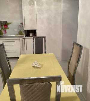 3-к квартира, посуточно, 80м2, 1/1 этаж