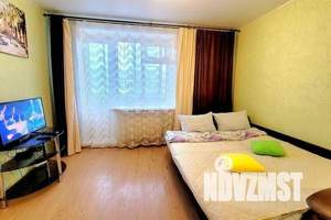 1-к квартира, посуточно, 45м2, 6/9 этаж