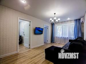 4-к квартира, посуточно, 61м2, 1/5 этаж