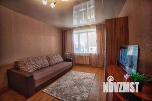 1-к квартира, посуточно, 42м2, 1/1 этаж