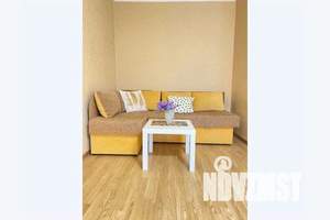 1-к квартира, посуточно, 44м2, 6/9 этаж