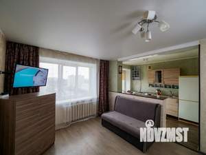 Студия квартира, посуточно, 32м2, 6/9 этаж