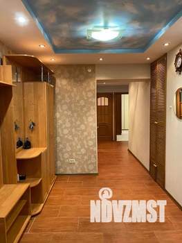 3-к квартира, посуточно, 94м2, 1/9 этаж