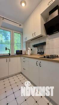 1-к квартира, посуточно, 35м2, 1/9 этаж