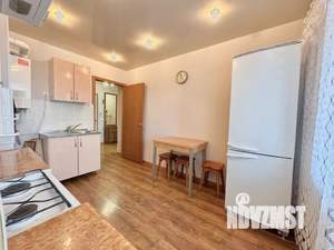 1-к квартира, посуточно, 39м2, 3/10 этаж