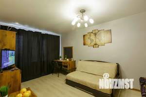 1-к квартира, посуточно, 42м2, 3/10 этаж