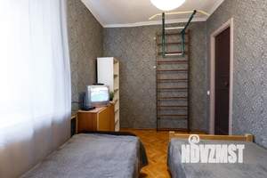 3-к квартира, посуточно, 47м2, 3/5 этаж